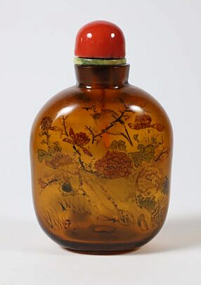 Chinese Inside Painted Amber Glass Snuff bottle Qing Dynasty,