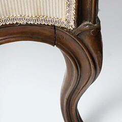 Louis XV Provincial Walnut Day Bed, 19th Century