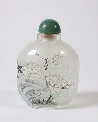 Chinese Inside-Painted "Snowy" Glass Snuff Bottle, Qing Dynasty