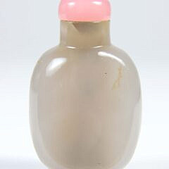 Gray Agate Snuff Bottle, Qing Dynasty