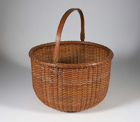 Ferdinand Sylvaro Round Swing Handle Nantucket Basket