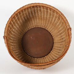 Ferdinand Sylvaro Round Swing Handle Nantucket Basket