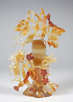 Carved Carnelian Vase and Cover, Qing Dynasty