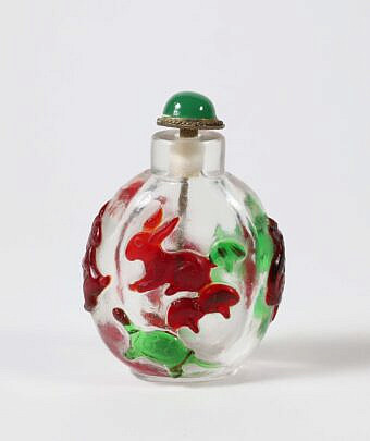 9-5712 Chinese Red and Green Overlay Glass Hares Snuff Bottle A 9796_2 JPG