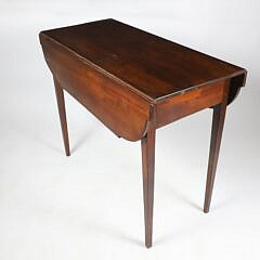 Nantucket Made Made Mahogany Drop Leaf Pembroke Table, circa 1800