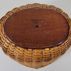 Vintage Arthur Martin Handcraft Oval Swing Handle Nantucket Basket