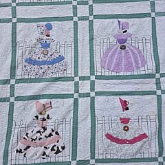 Vintage Sunbonnet Sue Applique Quilt, circa 1930s