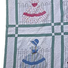 Vintage Sunbonnet Sue Applique Quilt, circa 1930s