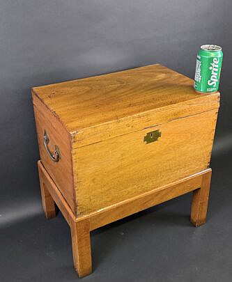 4983-955 Camphorwood Box A