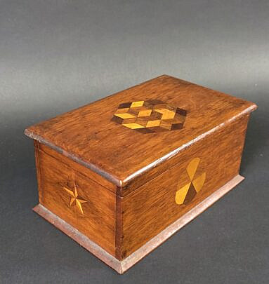 4997-955 Star Inlaid Box A