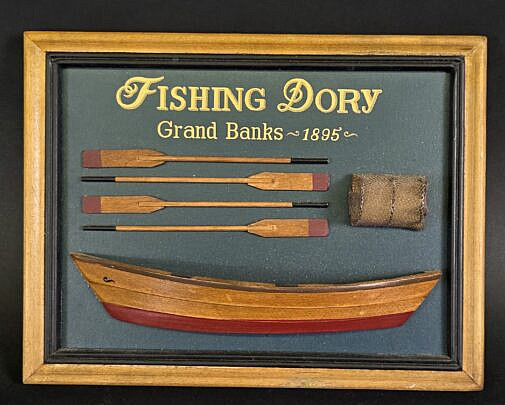 5004-955 Dory Plaque A
