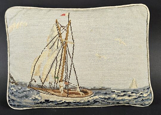 5009-955 Erica Wilson Pillow A