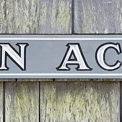 5022-955 Green Acres Sign A