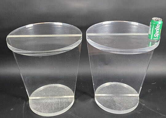 5038-955 Lucite Tables A