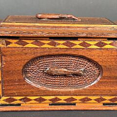 Antique American Fox Art Relief Carved Fish Box, 19th century