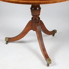 Mahogany Cross Band Tilt Top Table