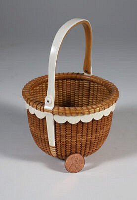 Nap Plank Round Swing Handle Nantucket Basket, circa 2007