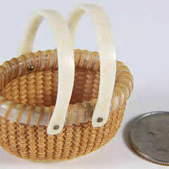 Nap Plank Miniature Double Swing Handle Oval Nantucket Basket Pendant