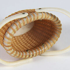 Nap Plank Miniature Double Swing Handle Oval Nantucket Basket Pendant