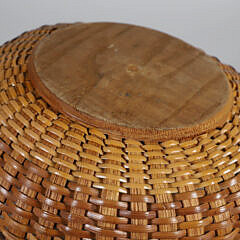 Mitchy Ray Round Swing Handle Nantucket Basket