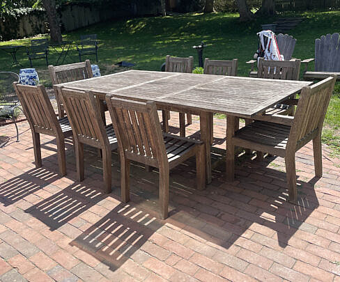 21-5788 Teak Dining Table and 8 Chairs