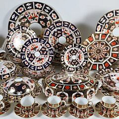 Set of Royal Crown Derby Fine China Comprising