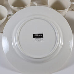 “Red Vanilla” Nantucket White Dinner Service