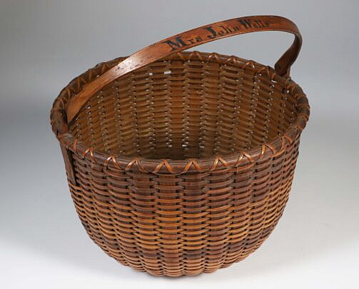 Roland Folger Round Open Swing Handle Nantucket Basket, circa 1860s