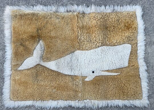 5125-955 Sheep Skin Whale A