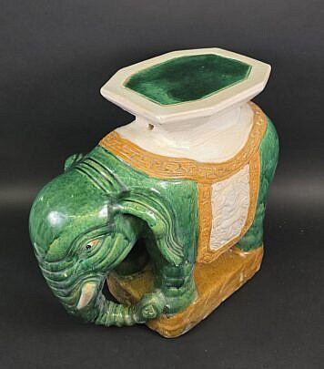 5163-955 Elephant Stool A