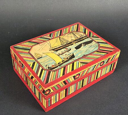 5201-955 Tony Sarg Box A