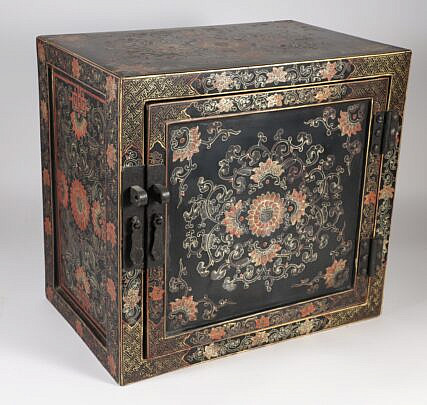 Antique Chinese Gilt Decorated Table-Top Cabinet