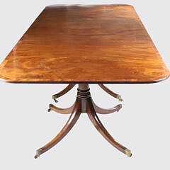 Antique English Cross Banded Mahogany Triple Pedestal Dining Table, 19th Century