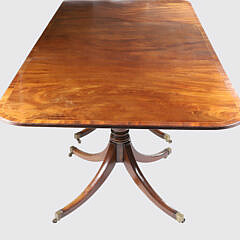 Antique English Cross Banded Mahogany Triple Pedestal Dining Table, 19th Century