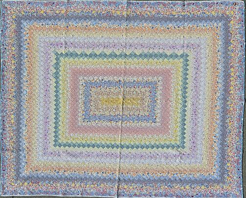 Vintage American Trip Around the World Patchwork Quilt, circa 1930s
