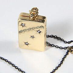 18k Gold and 73 Diamonds Locket